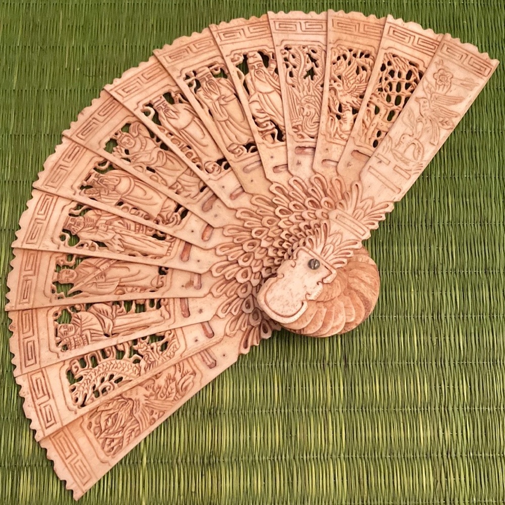 Chinese Crafted Bovine bone Fan